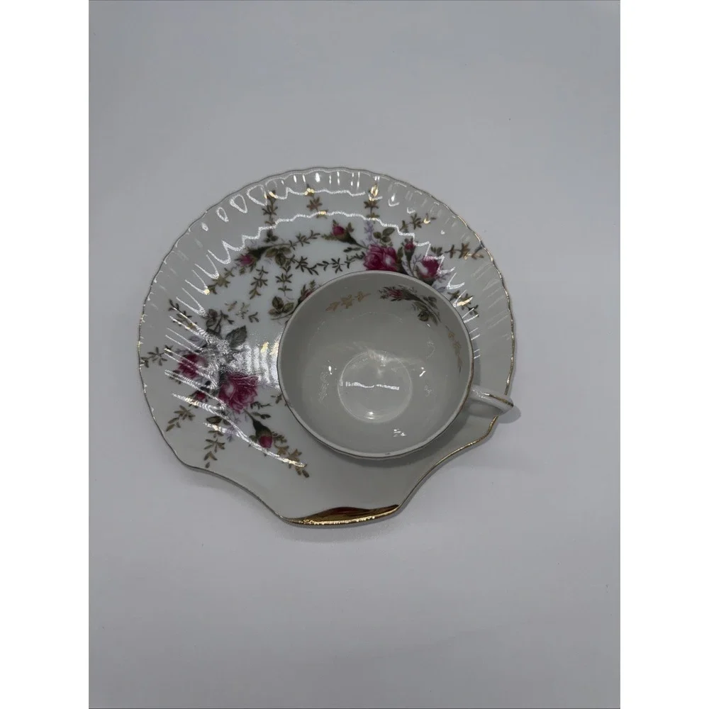 Japanese Moss Rose Seashell Snack Plate Gold‎ Trim Plates And Cups.